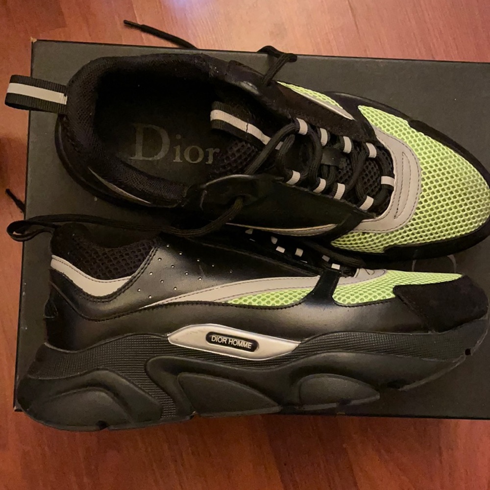 Dior 8.5 100% authentic